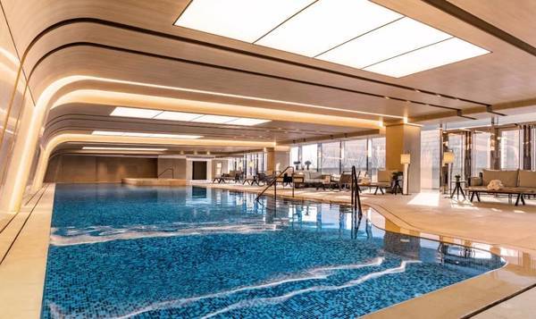 泳池.jpg 泳池.jpg