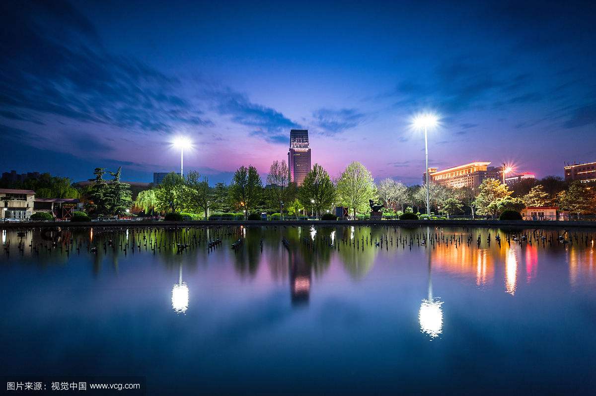 泛光照明與周圍環(huán)境之間要注意什么？